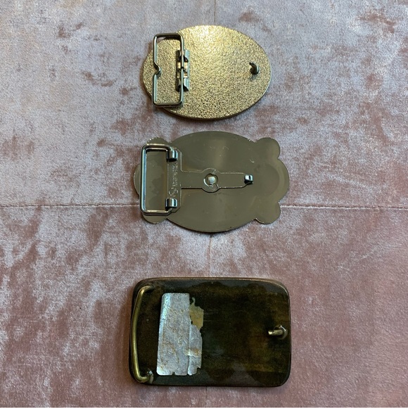 Lot of 3 Metal Vintage Belt Buckles - eagle, big rig, and Century 21 - Picture 4 of 8
